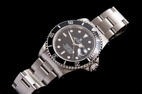 when did rolex stop using tritium